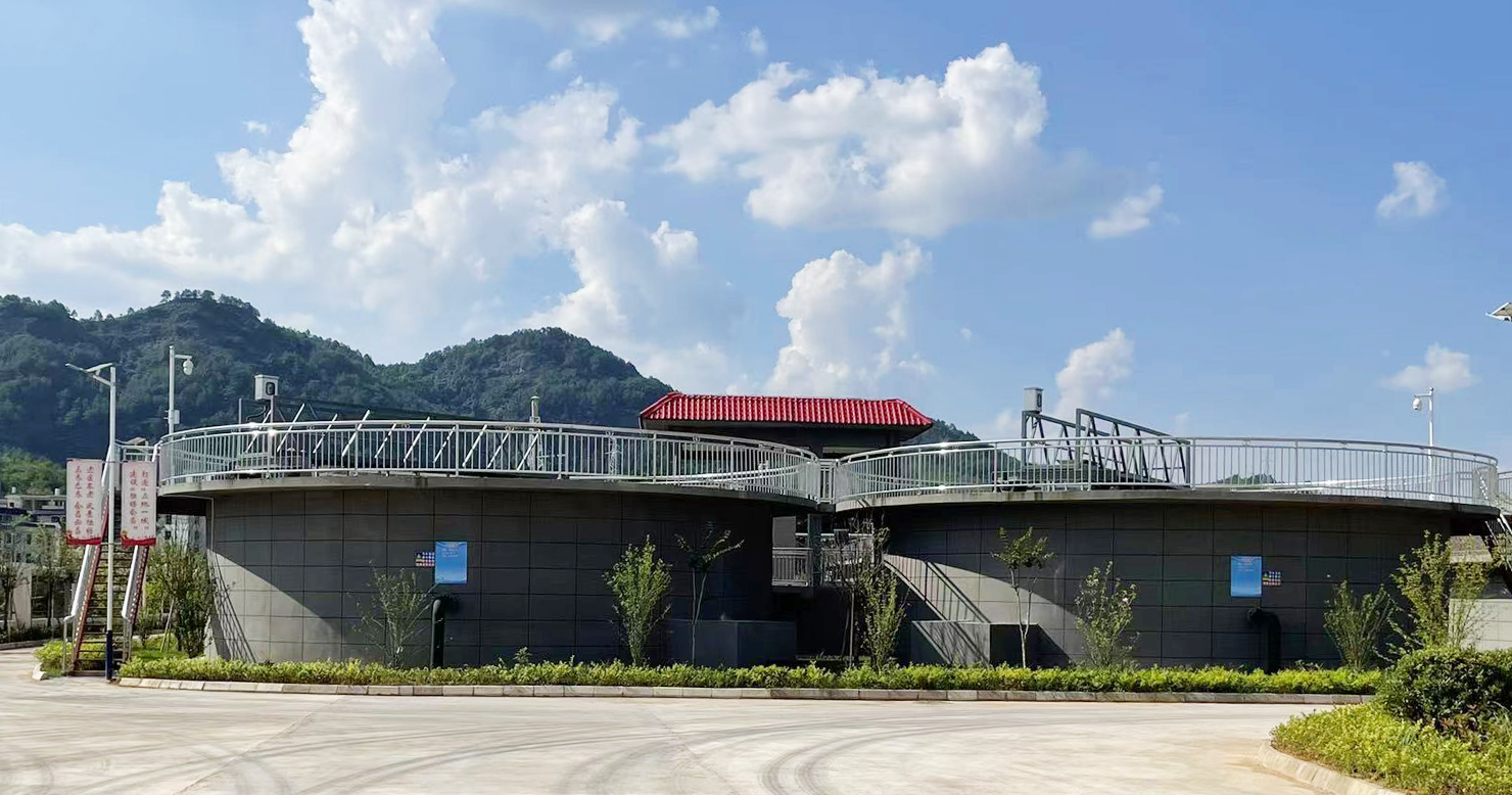 黄片日佌台州市永信证章有限公司